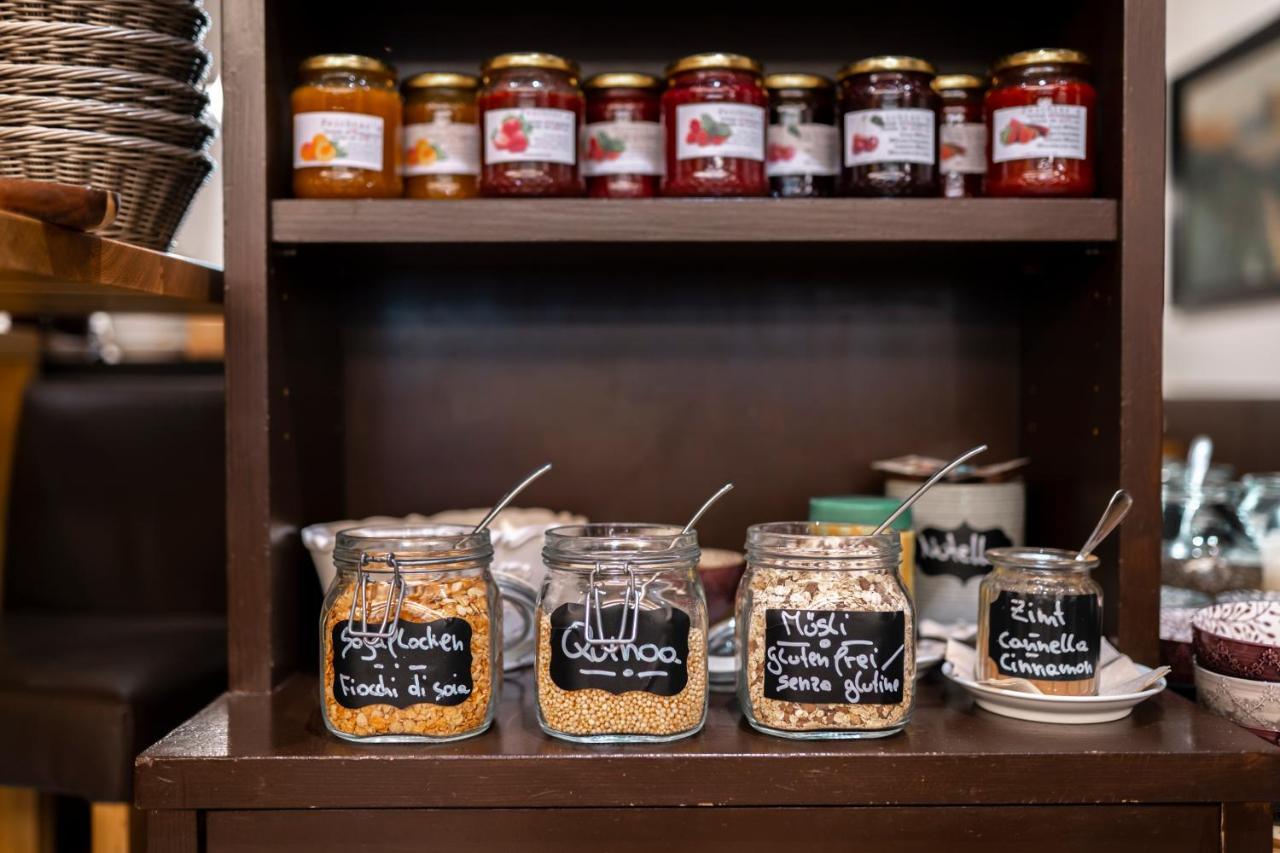 Feichter Hotel & Bistro بولزانو المظهر الخارجي الصورة